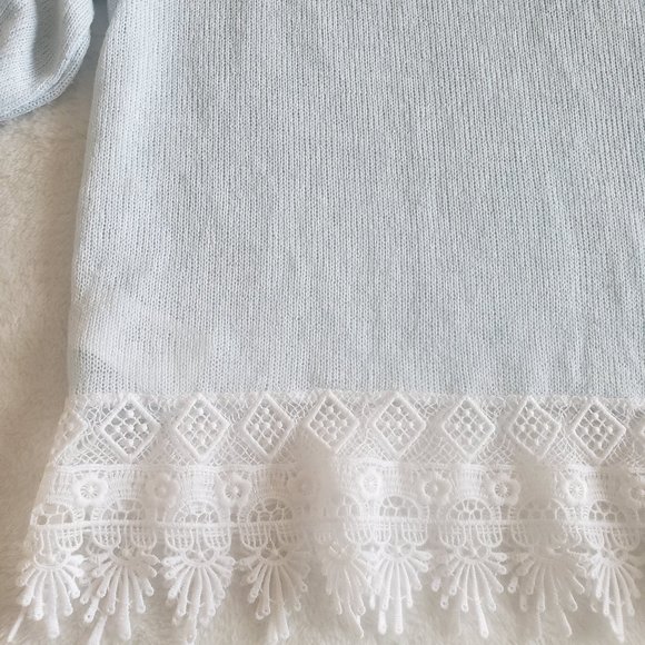 DIVIDED by H&M Pullover Sheer Laced Scoop Neck Long Sleeves Top SZ M - Picture 8 of 15